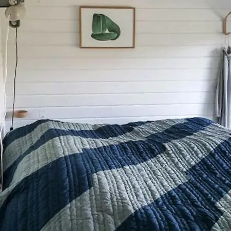 Wake Up With Water Views From Omo 度假居