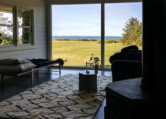 Wake Up With Water Views From Omo Omø By